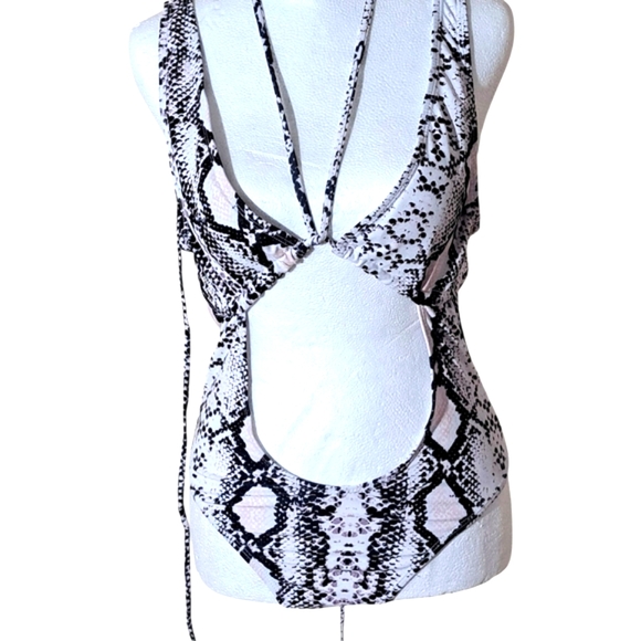 NWOT Snake Print Halter Swimswuit MULTI-WEAR TIE SZ MD - Picture 2 of 6